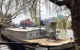 Prague On Boat, Privat Pier, Free Parking