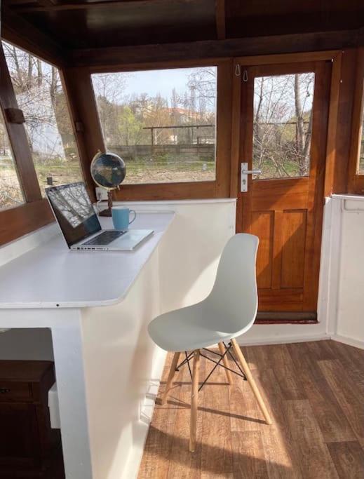 Hotel Prague On Boat, Privat Pier, Free Parking Zewnętrze zdjęcie